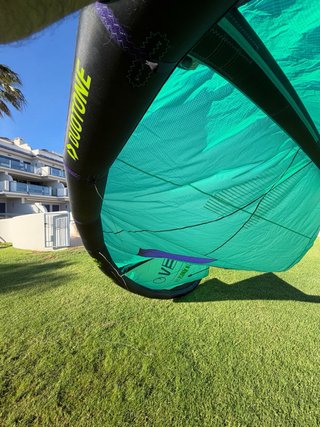 Cometa Duotone Evo SLS 12m 2026
