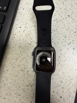 Apple Watch Series 5 44mm Space Gray