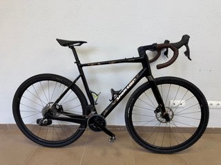 Bicicleta de Gravel Vektor Mantik