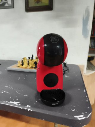 Cafetera Krups Dolce Gusto Roja