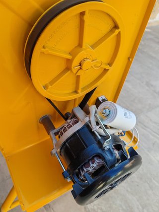 Hormigonera Eléctrica Hormix ALTRAD 700W