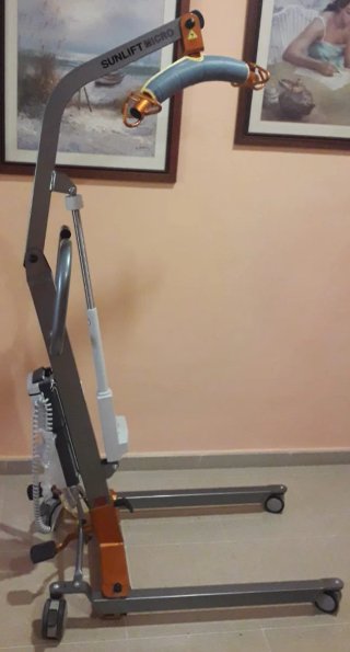 Grúa para dependientes+ cama articulada