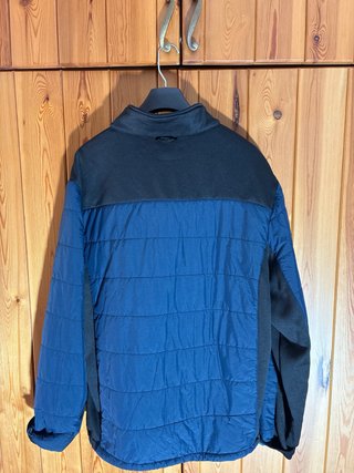 Chaqueta hombre Mountain Pro Negra y Azul