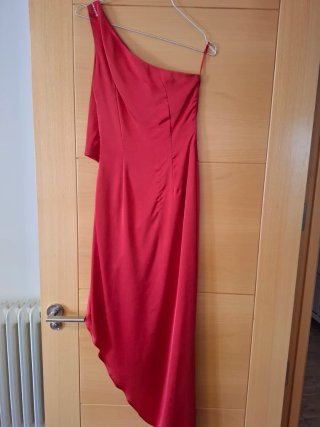 Vestido Asos Rojo Asimétrico
