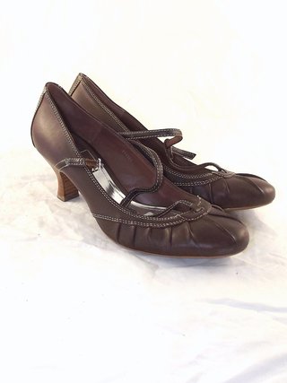 Esprit Scarpe Da Donna Marrone Decollete Tacco 5