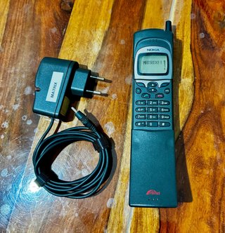 Nokia Matrix 8110i Libre + Batería Nueva
