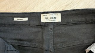 Pantalón Carrot Negro Pull&Bear Talla EUR 42