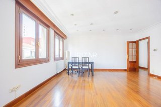 Piso en venta en Iralabarri en Bilbao