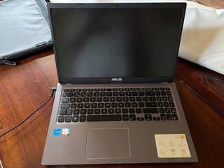 Portátil Asus 15,6 i5 8GB RAM