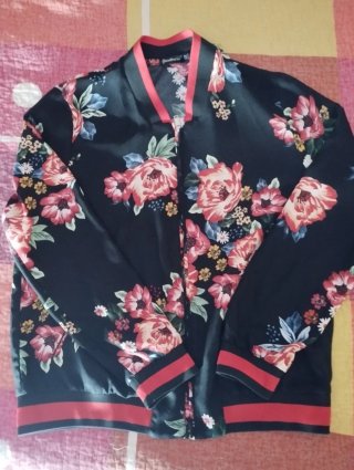 Chaqueta Stradivarius Estampado Floral