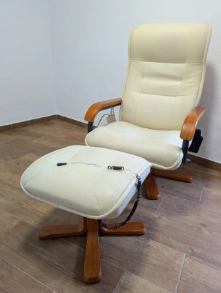 Sillón de masaje con reposapiés