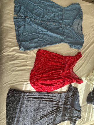 Lote de 3 vestidos de maternidad