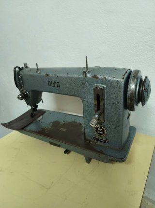 Máquina de Coser Industrial Alfa 127-300