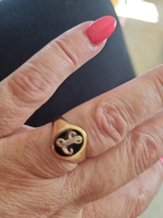 Anillo sello dorado