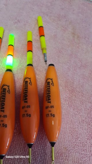 Flotador  pesca BITEFLOAT 17.5gr luminoso LED