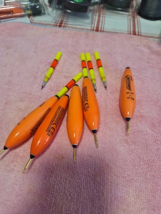 Flotador  pesca BITEFLOAT 17.5gr luminoso LED