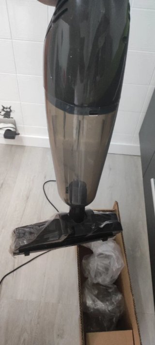 Aspiradora 2 en 1 Bomevazo 600W