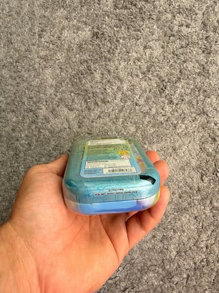 Lata Pokémon de mew del 30 aniversario