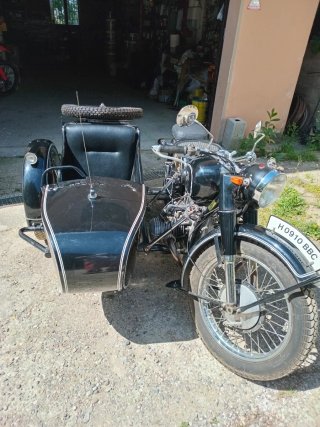 Moto con Sidecar
