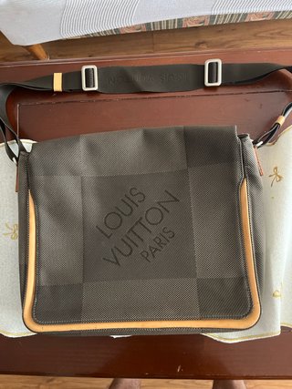 Louis Vuitton Citadin Messenger Damier Géant Terre