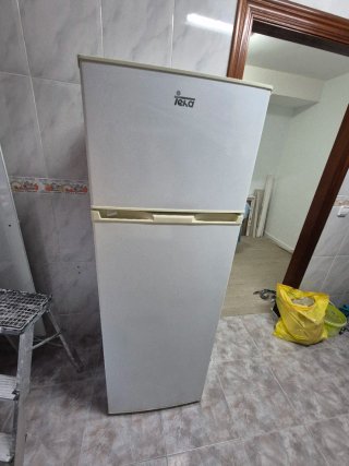 Frigorífico dos puertas Teka FTM 310 (Impecable)