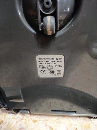 Aspirador Taurus Explorer 1600W