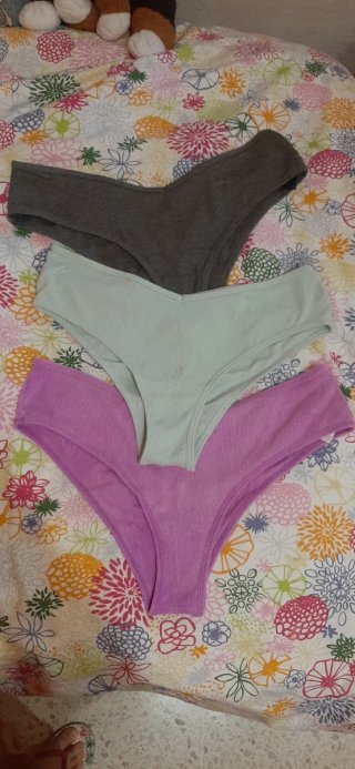 Pack 3 braguitas Primark Talla M nuevas de textura