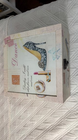 Caja de Almacenaje Decorada