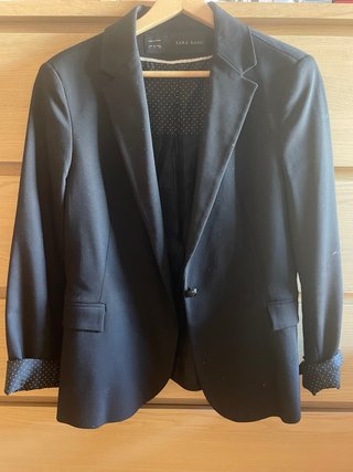 Americana Zara Basic negra
