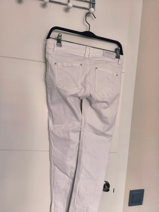 Pantalón de vestir blanco Stradivarius