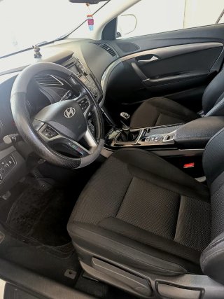 Hyundai i40 2012