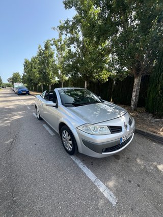 NEGOCIABLE Renault Megane coupe cabrio 2006