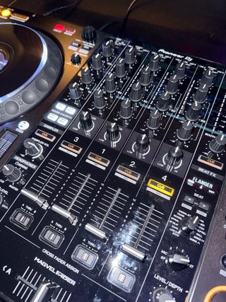 Controladora Pioneer DDJ1000
