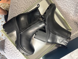 Botines Marypaz Negros Talla 37