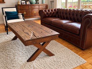 Mesa de Salón de Madera Rústica