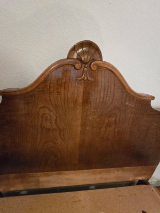 Somier de Cama Antiguo de Madera
