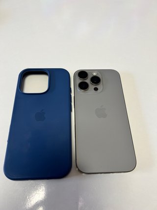 iPhone 16 Pro Gris