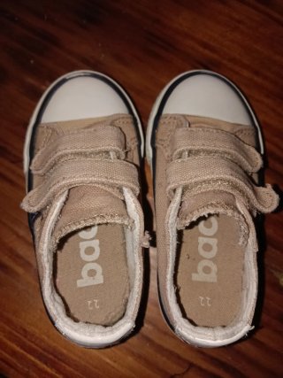 Zapatos para bebé con velcro