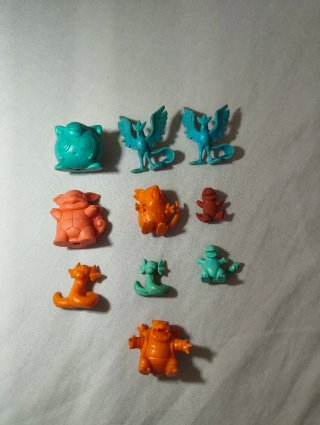 Lote de 9 Figuras Pokémon Goma de Borrar