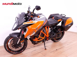 KTM 1290 SUPER DUKE GT ABS