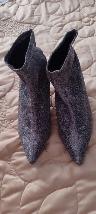Botines plateados mujer tacón fino