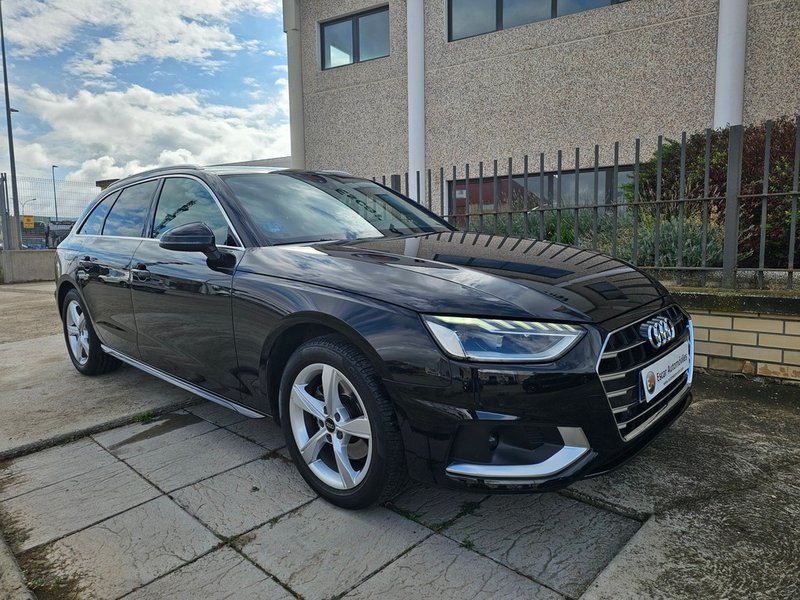 Audi A4 35 TDI Advanced S tronic 7 vel. 2022