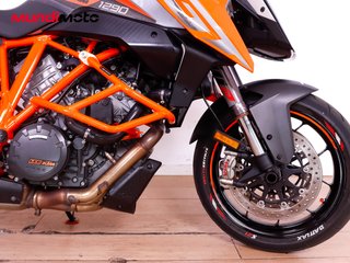 KTM 1290 SUPER DUKE GT ABS