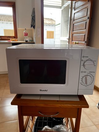Microondas Bluesky Blanco