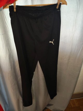 Pantalón de chándal Puma negro