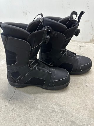 Pack Tabla Snowboard Atomic y Botas Salomon BOA