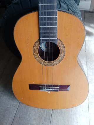 Guitarra HIJOS DE VICENTE TATAYSA Clásica