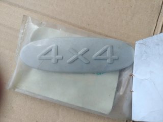 Emblema 4x4 para Renault Kangoo I