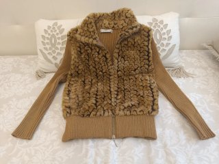 Chaqueta pelo y punto beige