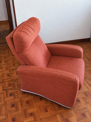 Sillón reclinable tela naranja